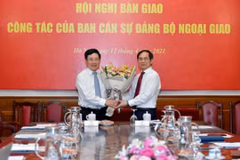 Phát huy vai trò tiên phong, xây dựng nền ngoại giao toàn diện