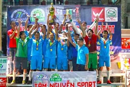 Yên Đổ Gia Lai lên ngôi vô địch
