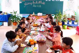 Duy trì sĩ số ở trường vùng khó: Giáo viên là điểm tựa