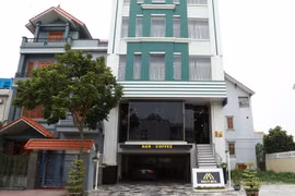 Phá đường dây sex tour giá 6-10 triệu đồng/ngày tùy mức độ trẻ đẹp