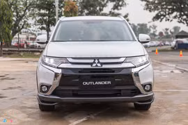 Mitsubishi Outlander lắp ráp thêm trang bị, giảm giá gần 200 triệu