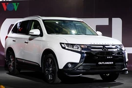 Mitsubishi Outlander lắp ráp tại Việt Nam có giá bán từ 808 triệu đồng