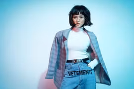 Ngắm Hiền Hồ The Voice xinh như búp bê trong bộ ảnh mới