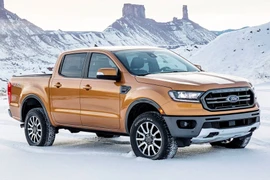 Ford Ranger 2019 ra mắt, động cơ EcoBoost, hộp số tự động 10 cấp