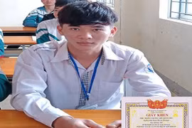 Đi cắt cỏ nhặt được 30 triệu đồng, học sinh tìm người trả lại