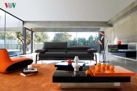 Không gian sống hiện đại với nội thất màu cam