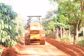 Ia Boòng "cán đích" nông thôn mới