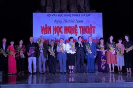 Đêm thơ Nguyên tiêu "Hướng về biên cương Tổ quốc"