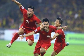 Khi Thái Lan muốn 'học' bóng đá Việt Nam