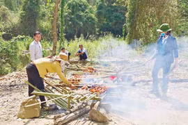 Đặc sắc ẩm thực "Khu 10"