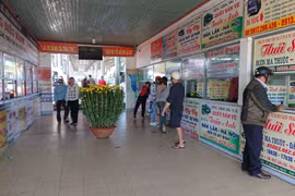 Bến xe ở Đắk Lắk vắng khách đặt vé về quê đón Tết