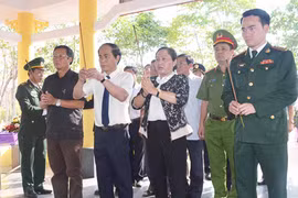 Vẹn nguyên lời thề giữ vững biên cương Tổ quốc