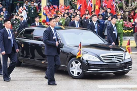 Mercedes S600 Pullman Guard - lá chắn thép của Kim Jong-un