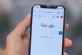 Google trả 10 tỉ USD để đặt công cụ tìm kiếm trên iPhone