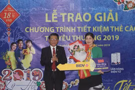 BIDV Gia Lai trao giải đặc biệt chương trình "Tết yêu thương 2019"