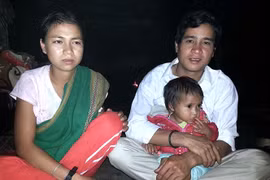 Những cuộc tình đẹp ở làng 'Ba quốc tịch'