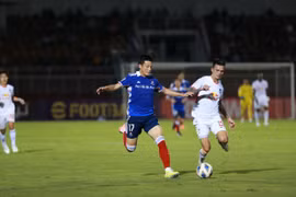 Chơi lép vế, Hoàng Anh Gia Lai phơi áo trước Yokohama F.Marinos