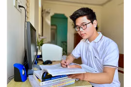 Chuyện về nam sinh lớp 10 đầu tiên đạt học sinh giỏi quốc gia