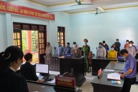 Chư Păh: Nhóm đối tượng đánh bạc lãnh 81 tháng tù