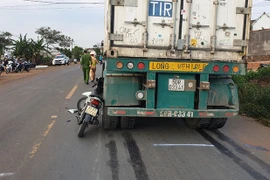 Vụ tai nạn liên hoàn giữa xe container và xe máy ở Đak Đoa: Xác định nguyên nhân ban đầu