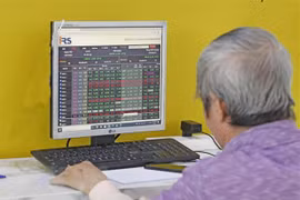 Nhốt "quyền lực đen" trong "lồng" thể chế: Diệt sâu triệt từ gốc