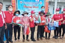 Hỗ trợ trên 250 triệu đồng cho người dân Gia Lai ảnh hưởng bởi thiên tai, dịch bệnh Covid-19