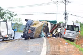 Tai nạn nghiêm trọng trên đèo Mimosa Đà Lạt, 7 người bị thương