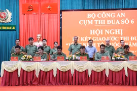 Cụm thi đua số 6 Bộ Công an ký giao ước thi đua "Vì an ninh Tổ quốc" năm 2022
