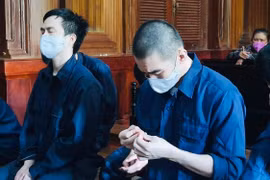 Giả danh cảnh sát hình sự rồi làm chuyện động trời