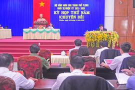 HĐND TP. Pleiku thông qua 8 tờ trình của UBND thành phố