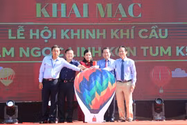 Khai mạc lễ hội khinh khí cầu ở TP. Kon Tum