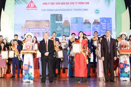 Nước uống từ thảo dược: Xu hướng tiêu dùng mới