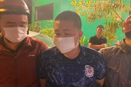 Phá đường dây mua bán ma túy qua đường hàng không từ Anh về Việt Nam