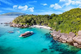 Định hướng Côn Đảo thành khu du lịch sinh thái biển đảo và văn hóa-lịch sử-tâm linh tầm cỡ quốc tế