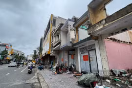 Tháo dỡ hàng loạt nhà mặt tiền trên tuyến phố "đắt đỏ" của Đà Nẵng vì liên quan đại án Phạm Công Danh