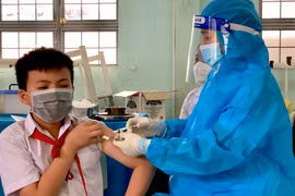 Tiêm vắc xin cho trẻ 5-12 tuổi tại TP. Pleiku: Đảm bảo an toàn, phụ huynh đồng thuận