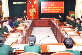 Công ty 715 trao 42 huy chương Chiến sĩ vẻ vang