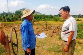 "Đảng viên đi trước"