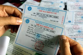 Pleiku thanh toán gần 2,2 tỷ đồng BHYT cho 16.171 học sinh, sinh viên