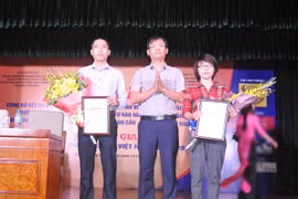 Tôn vinh 63 nông dân Việt Nam xuất sắc năm 2016