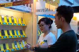 Nhớ một thời "cục gạch"... đút túi