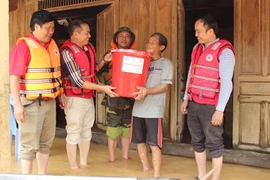 Cần hỗ trợ miền Trung khắc phục thiên tai bão lũ theo hướng bền vững, lâu dài