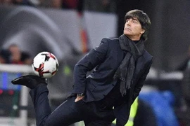 Joachim Loew gia hạn với đội tuyển Đức để chinh phục những cột mốc mới