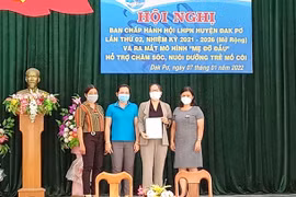 Đak Pơ ra mắt mô hình "Mẹ đỡ đầu" cho 32 trẻ mồ côi