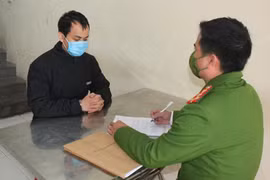 Huy động hơn 100 cảnh sát phá đường dây đánh bạc trực tuyến hàng chục tỉ đồng