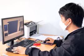 Camera giám sát xe khách: Giải pháp kiềm chế tai nạn giao thông