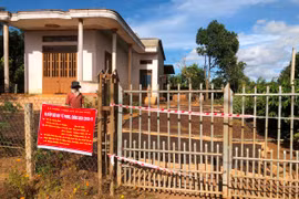 Ngăn chặn nguy cơ lây nhiễm Covid-19 tại buôn làng