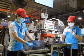 Giỏi nghề để giữ việc làm