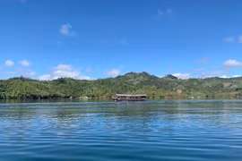 Đắk Nông: Thuyền chở khách du lịch ở hồ Tà Đùng không đủ điều kiện hoạt động