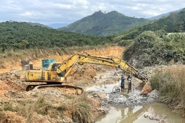 Dự án thủy lợi cấp bách 90 tỉ đồng chậm hơn 2 năm vẫn ì ạch xin gia hạn